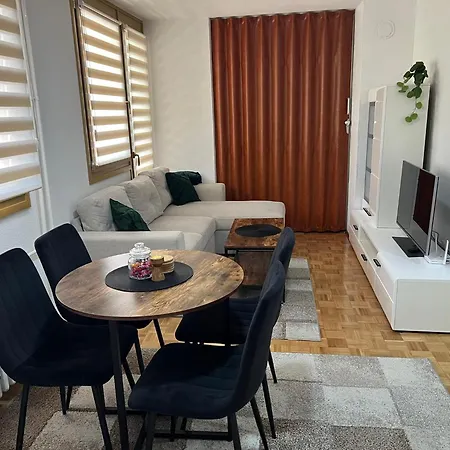 Emma * 트라브니크