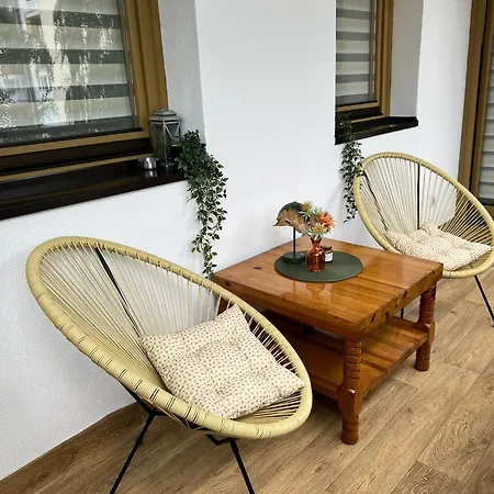 Emma * 트라브니크