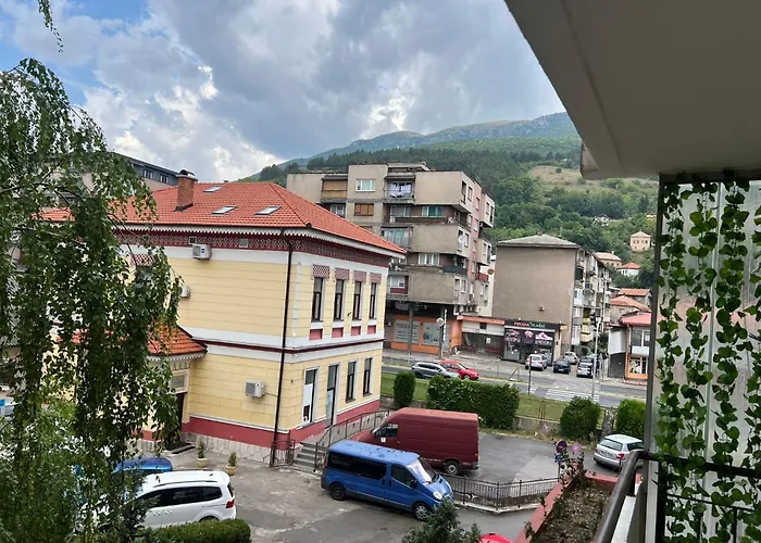 Emma 公寓 特拉夫尼克